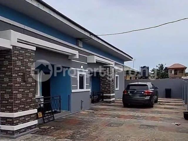 House for sale in Alimosho, Abuja