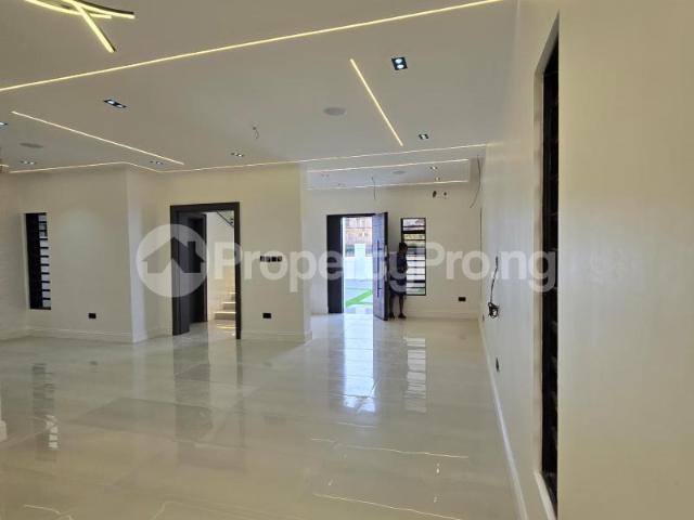 Duplex for sale in Enugu