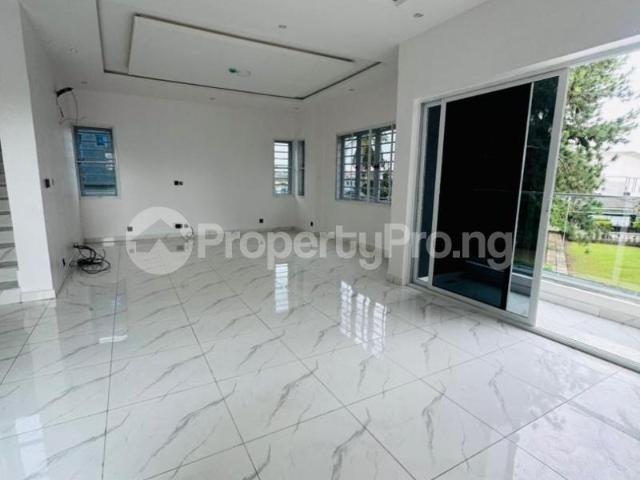 Duplex for sale in Ikeja , Abuja