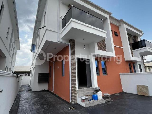 Duplex for sale in Surulere, Oyo
