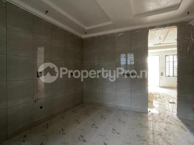 House for sale in Surulere