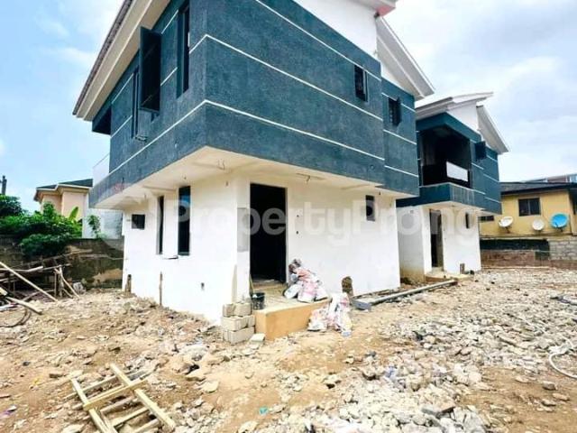 Duplex for sale in Surulere, Oyo