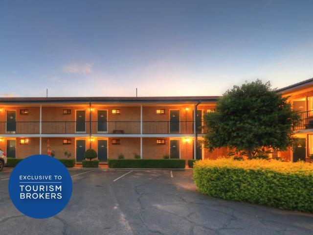 Townhouse for sale in Bogan, New South Wales