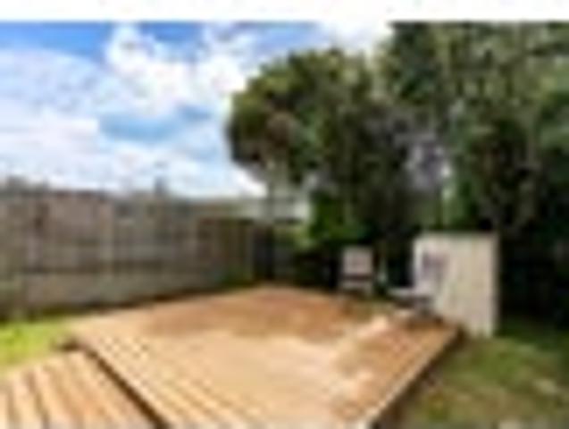 Townhouse for sale in Matata, Wellington