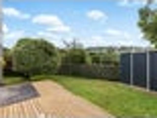 Townhouse for sale in Matata, Wellington