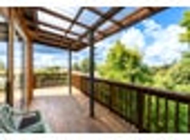 House for sale in Otakou