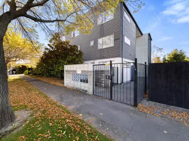 House for sale in Heathcote, Canterbury