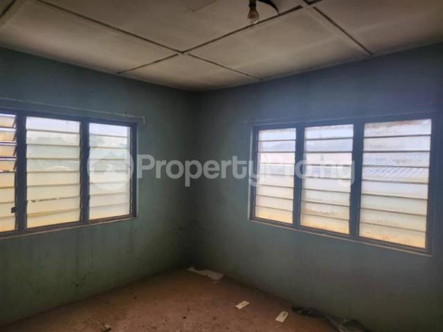 House for sale in Ojo