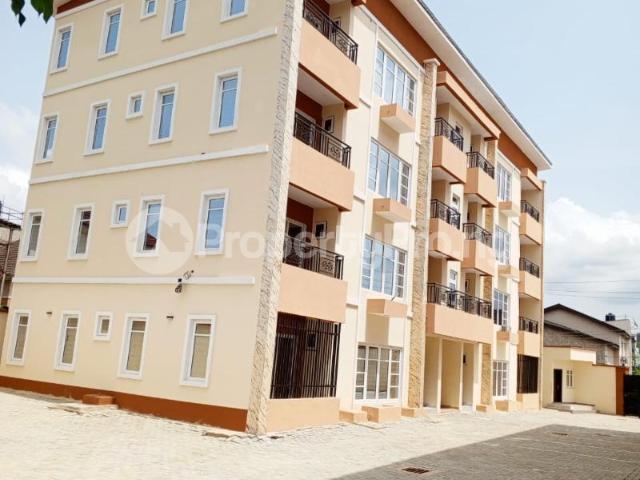 House for sale in Shomolu, Abuja