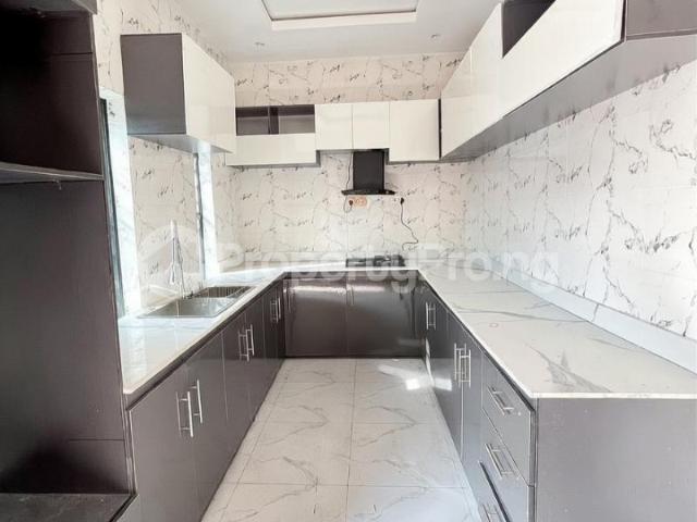 Duplex for sale in Eti Osa, Abuja