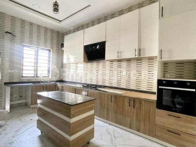 Duplex for sale in Eti Osa, Abuja