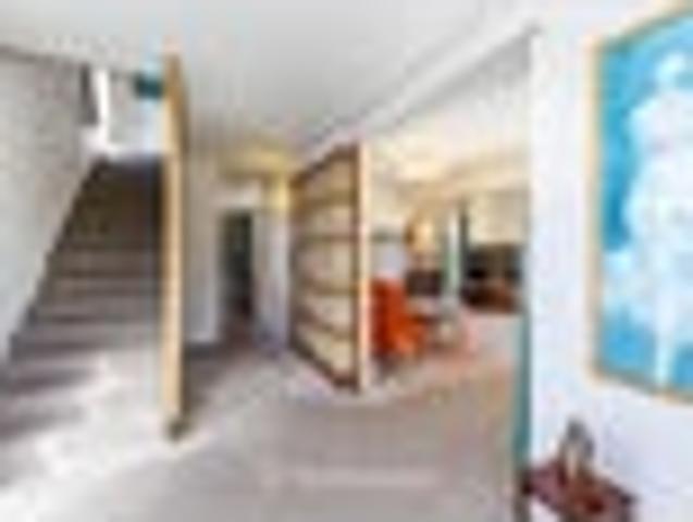House for sale in Days Bay, Wellington