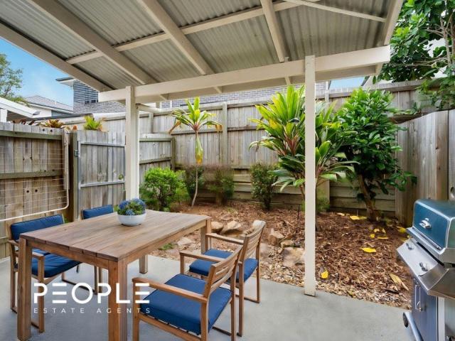 Townhouse for sale in Toombul, Queensland