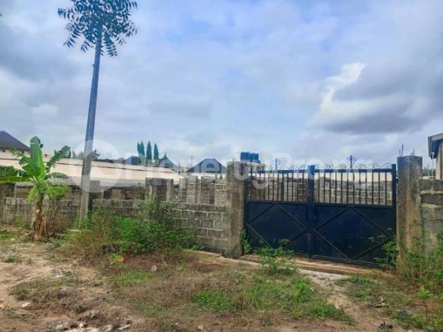 Bungalow for sale in Ojo
