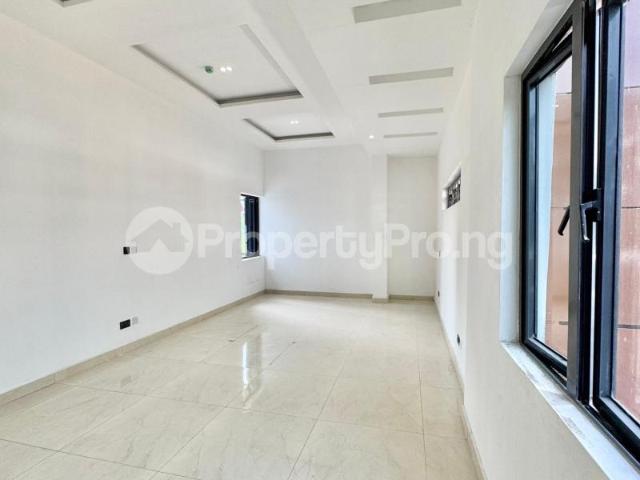 House for sale in Eti Osa, Abuja