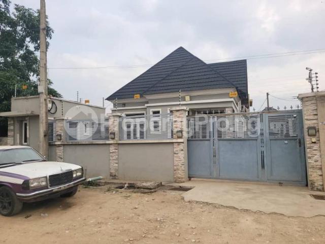 Bungalow for sale in Ojo, Ori Ire