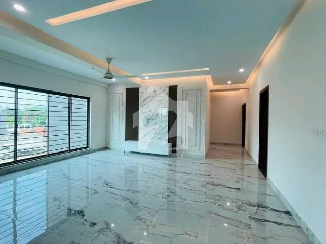 Apartment for sale in لاہور, لاہور ڈویژن