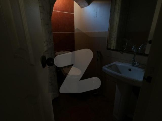 House for sale in Clifton, North Waziristan