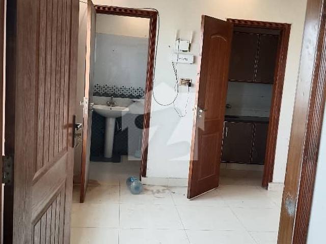 Office for rent in Rawalpindi, Islamabad Capital Territory