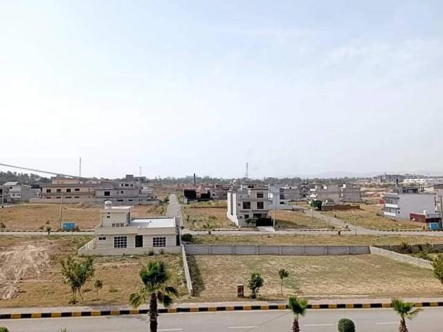 Land for sale in یونیورسٹی ٹاؤن, بجنیال