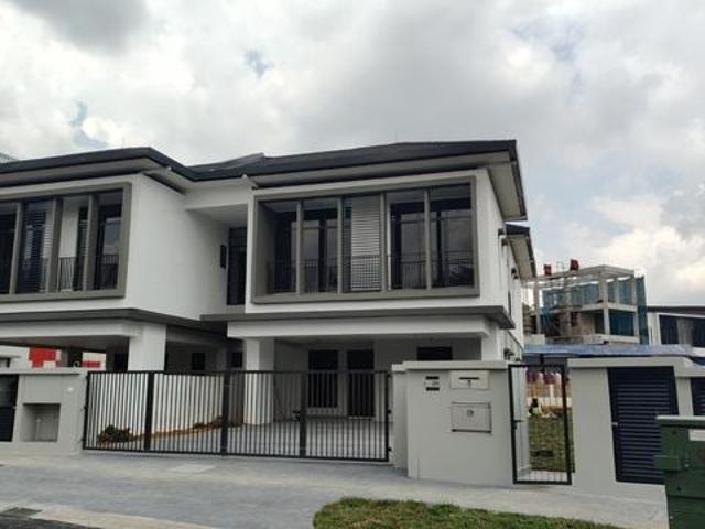 Terraced House for sale in Tanjong Sepat, Selangor