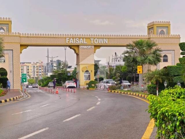 Building for sale in Islamabad