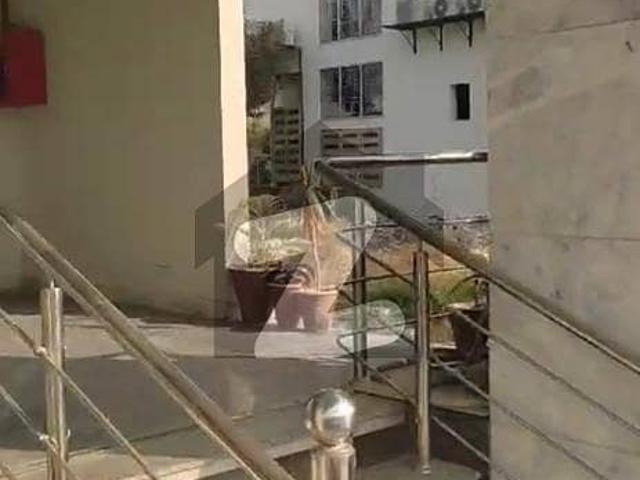 Building for sale in Islamabad