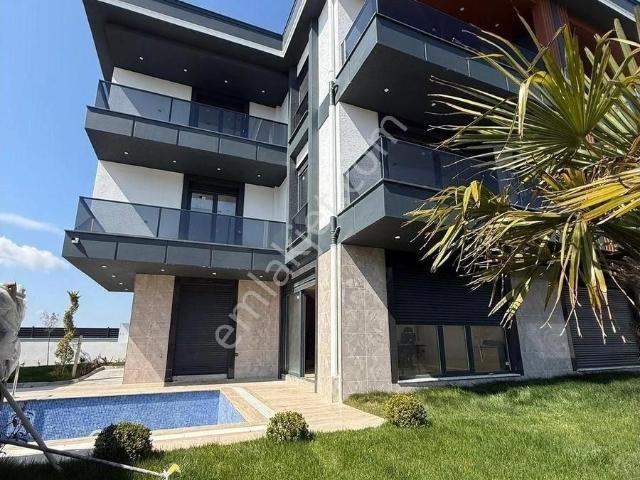 Büyükçekmece, İstanbul içerisinde satılık Villa