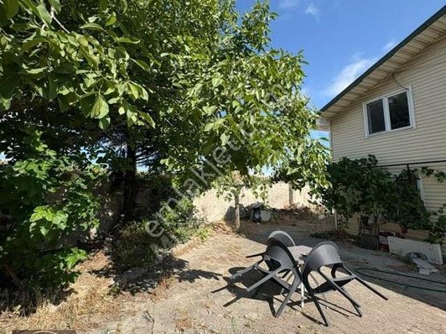 Tepecik, Büyükçekmece içerisinde satılık Villa