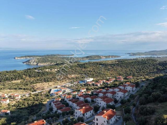 Bademli Mahallesi, Dikili içerisinde satılık Villa