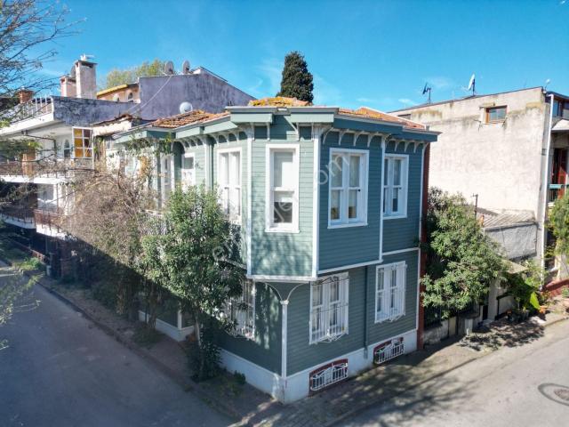 Adalar, İstanbul içerisinde satılık Kösk