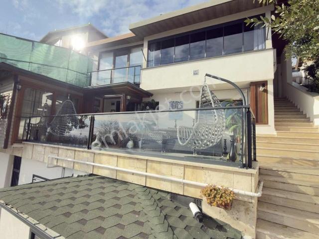 Sariyer, İstanbul içerisinde satılık Villa
