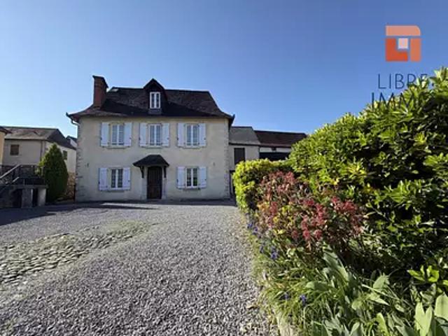 Maison vente à Oloron-Sainte-Marie, Buzy