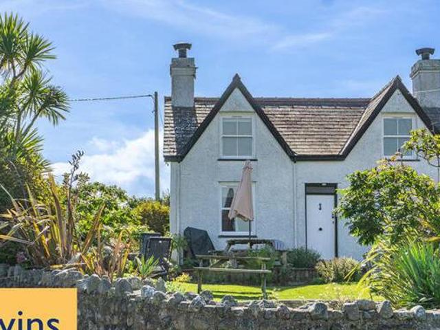 House for sale in Pwllheli, Gwynedd