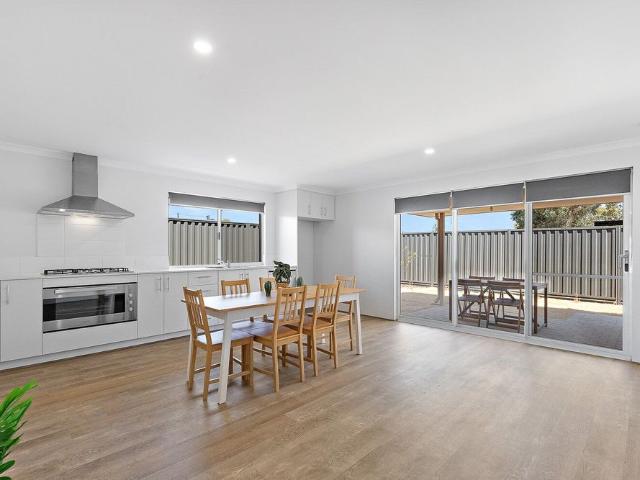Room for rent in Byford, Western Australia