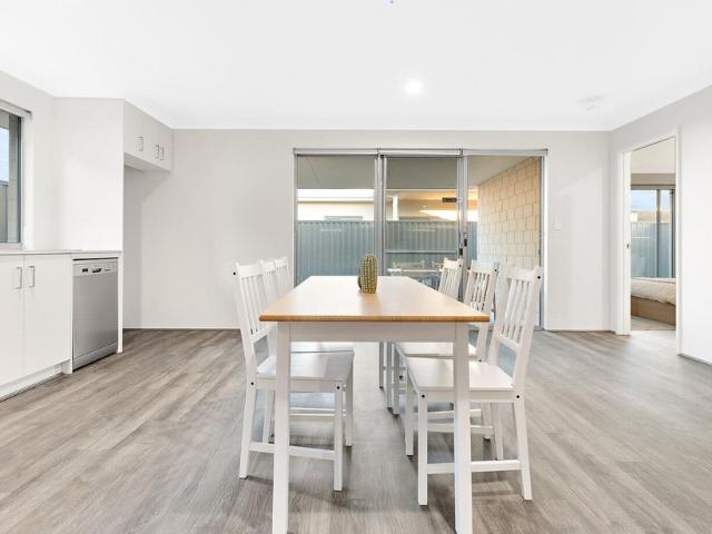 Room for rent in Byford, Western Australia