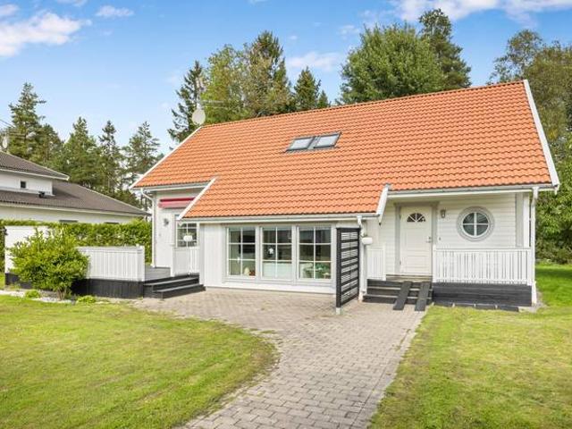 Villa till salu i Vallentuna, Stockholm