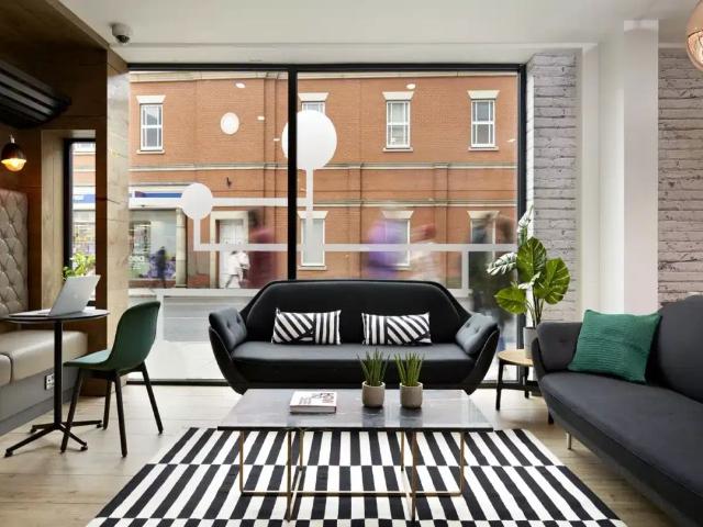 Studio for rent in New Boultham, Brayford