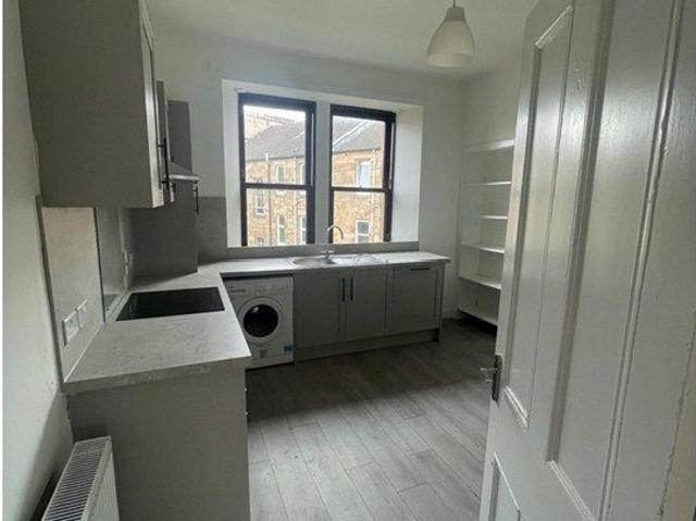 Apartment for rent in Dowanhill, Scotland