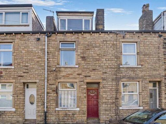 House for sale in Long Lee, West Yorkshire