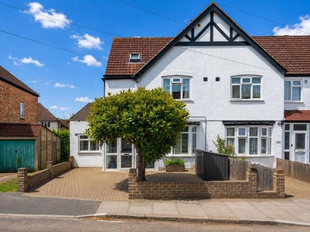 House for rent in London Borough of Merton, Greater London