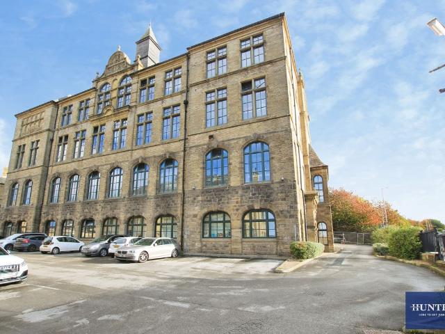 Apartment for rent in Barkerend, Bradford