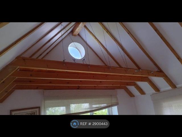 Room for rent in Hatherley, Cheltenham