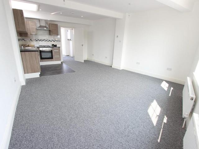 Studio for rent in London Borough of Harrow, Greater London