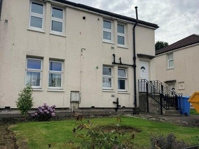Apartment for rent in Law, Scotland
