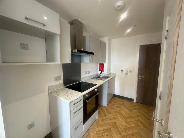 Studio for rent in St Matthew's, Old Wharf