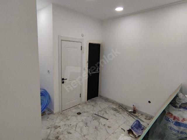 Zeytinburnu, İstanbul içerisinde satılık Dükkan