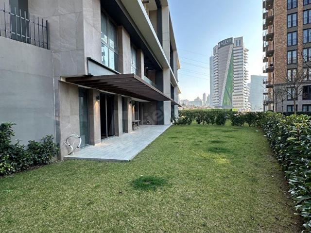 Ümraniye, İstanbul içerisinde satılık Villa