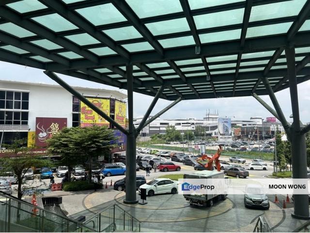 Shop for sale in Kajang, Langat