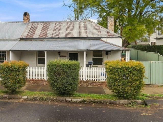 House for sale in Sydney, New South Wales